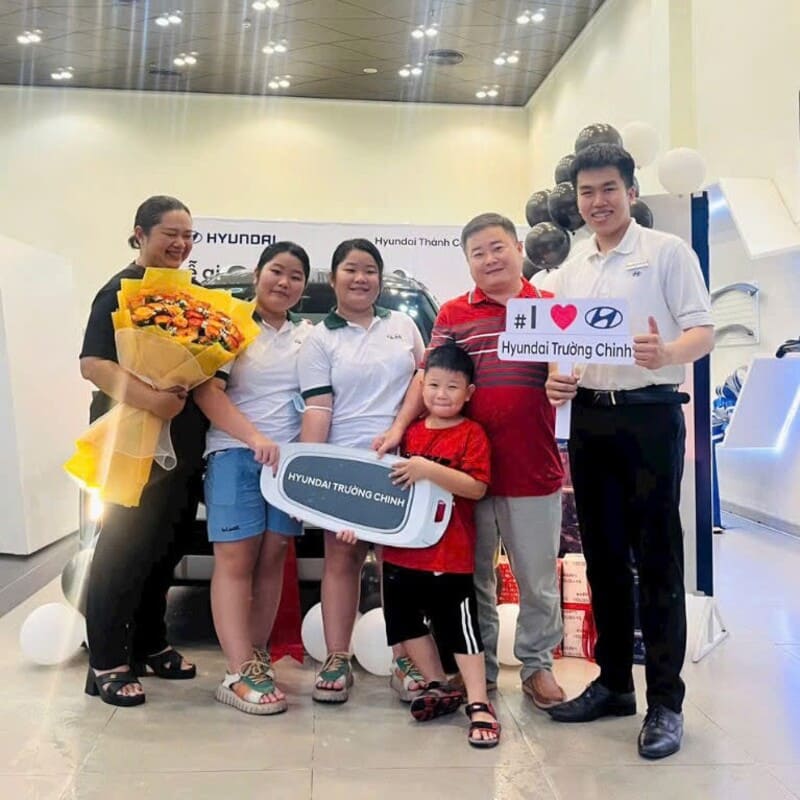 Bàn giao xe Hyundai Trường Chinh