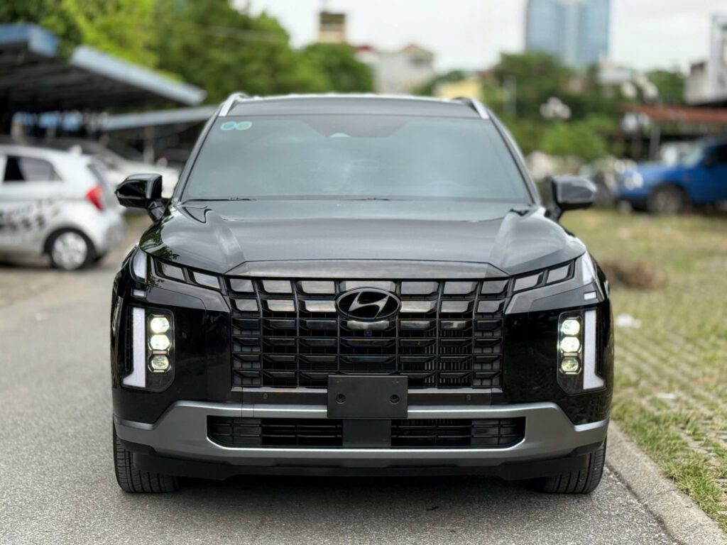 Hyundai Palisade 2.2D Prestige 6 ghế màu Đen.